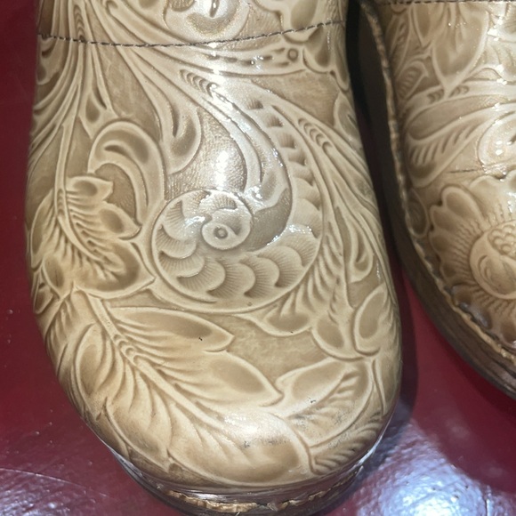Dansko Clogs - Picture 8 of 9